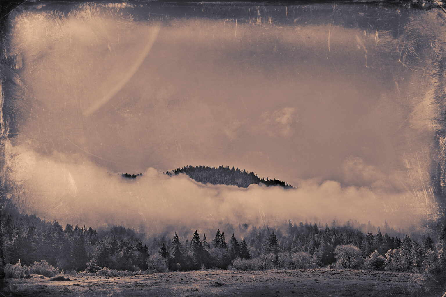 us2012_wide_0004s_0000_Exposure 4 - Wet Plate - Damaged (blue_peach)