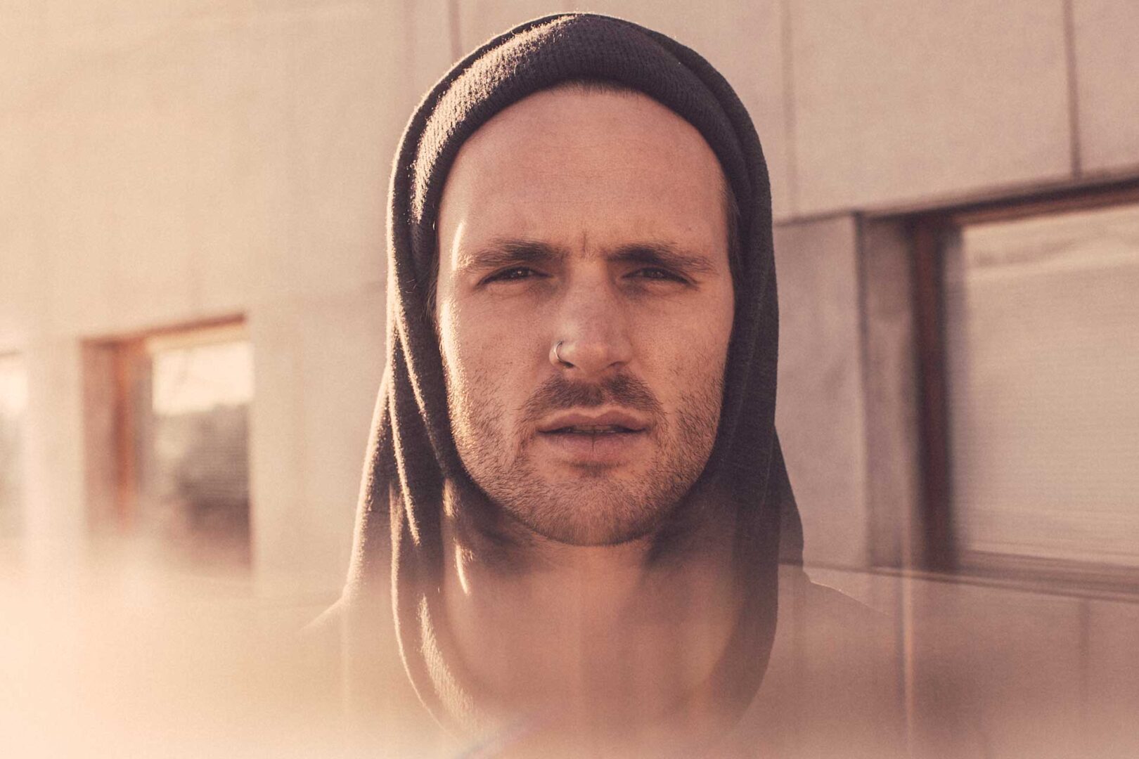 365 – 51 – Jonas wearing his mannesjal