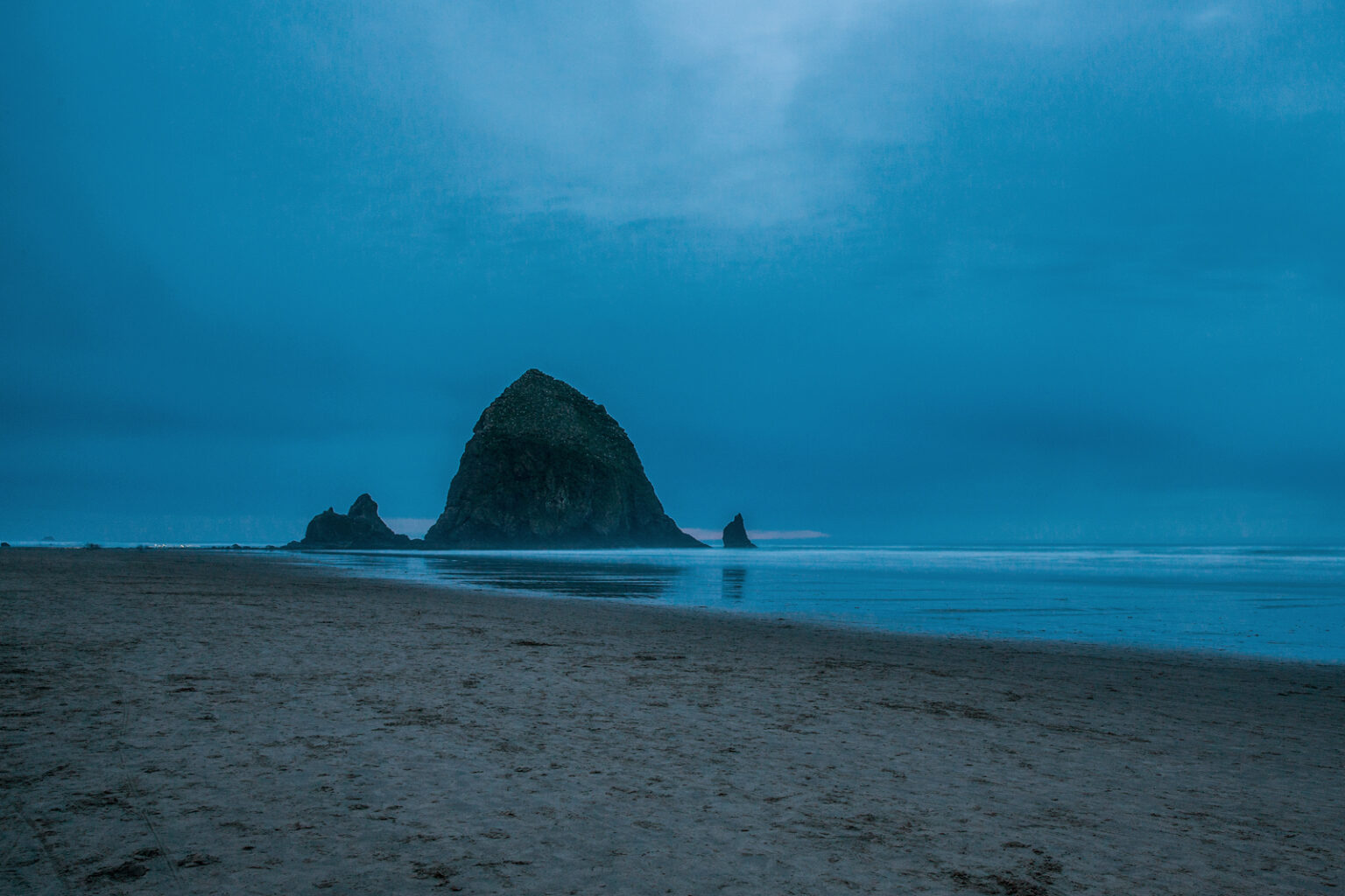365 – 84 – Cannon Beach, Oregon