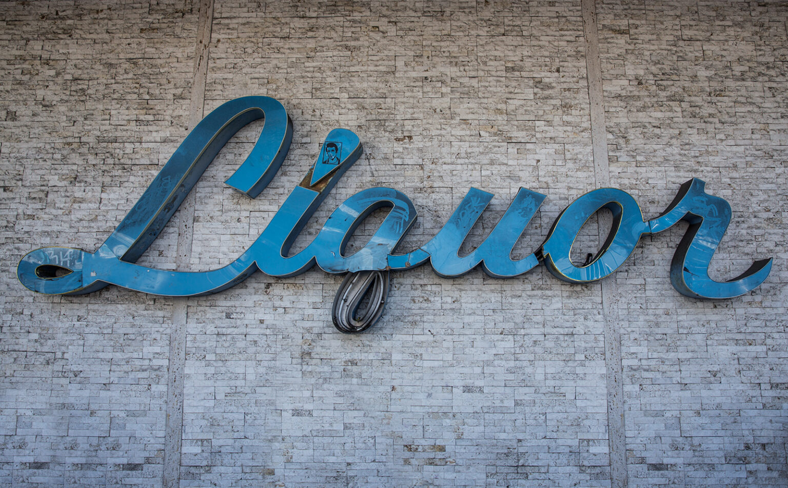 365 – 91 – Liquor