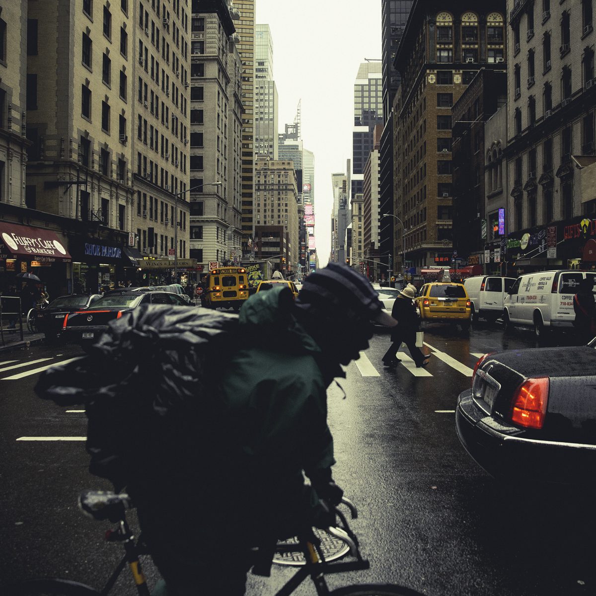 us_hoy_0001s_0000_Layer 85