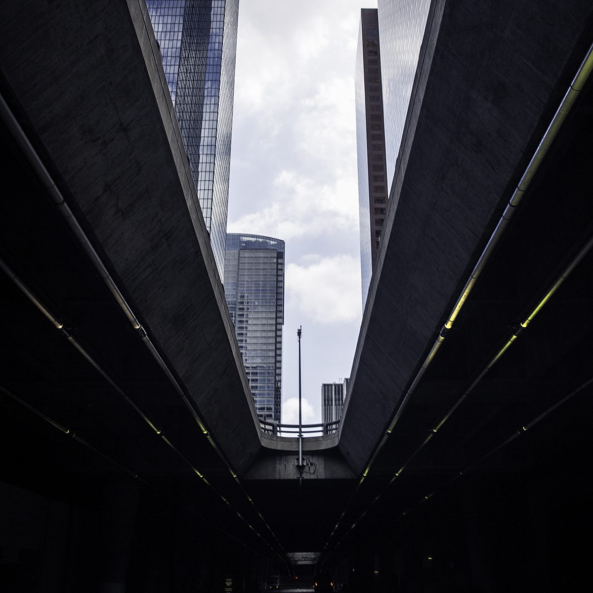 us_hoy_0009s_0005_Layer 128