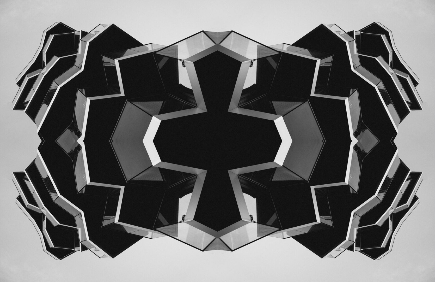 Day 198 – Friday July 18 – Abstract Tjuvholmen