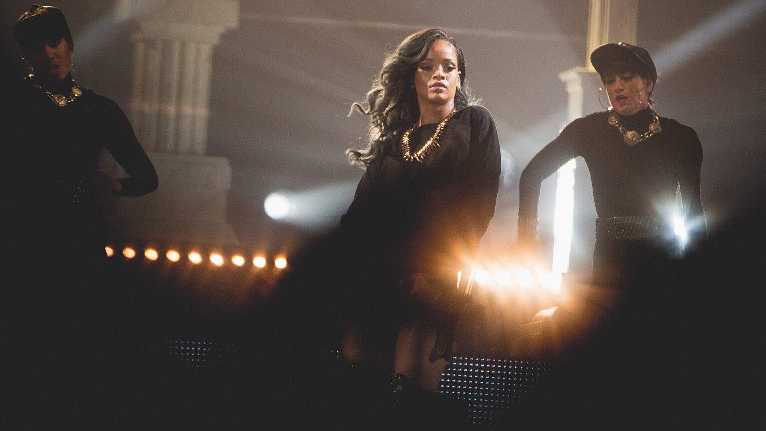 rihanna7