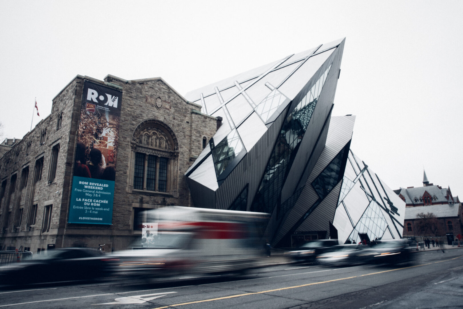 Toronto: Royal Ontario Museum - ROM Toronto by Frank Darling and John A. Pearson