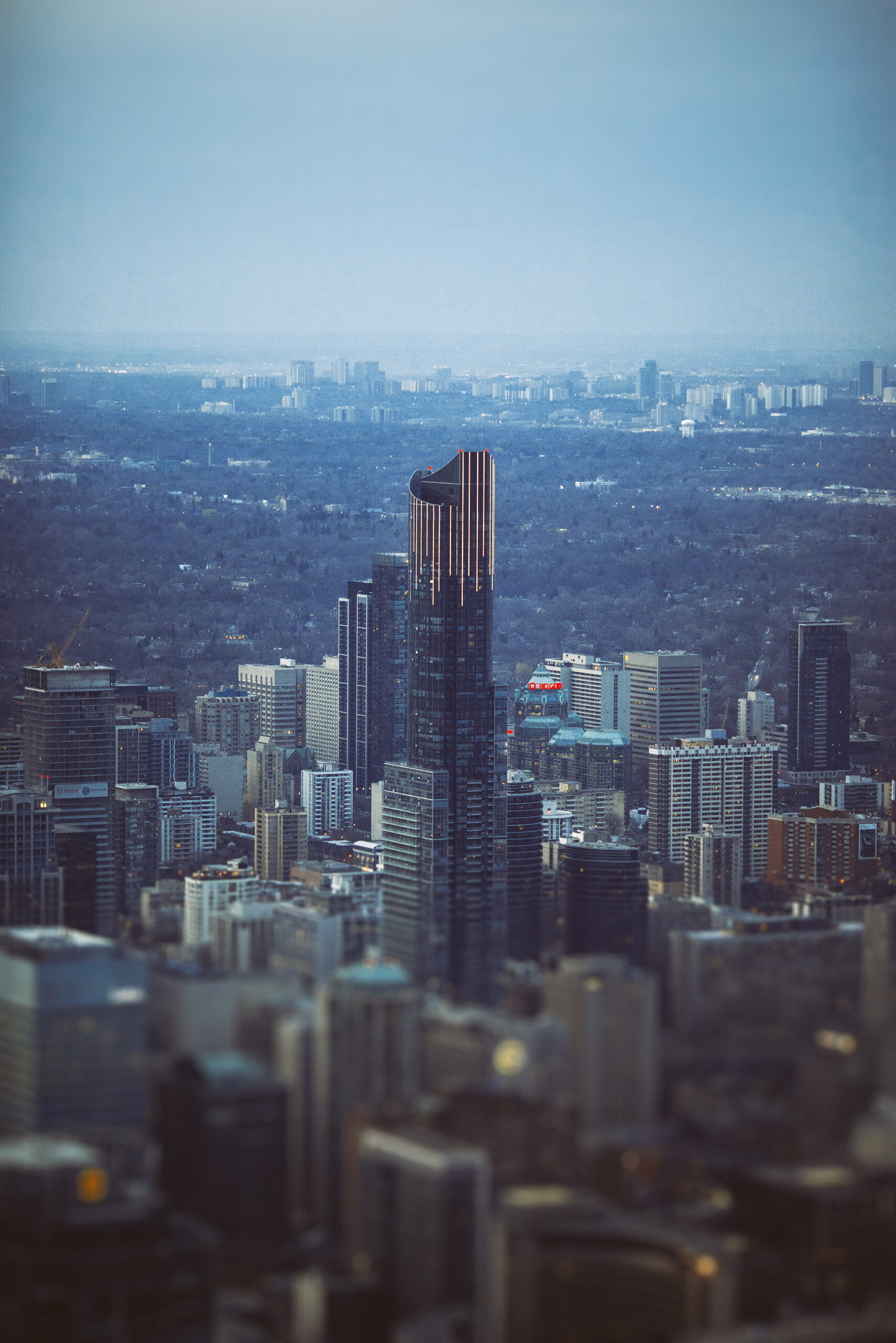 Aura, Toronto