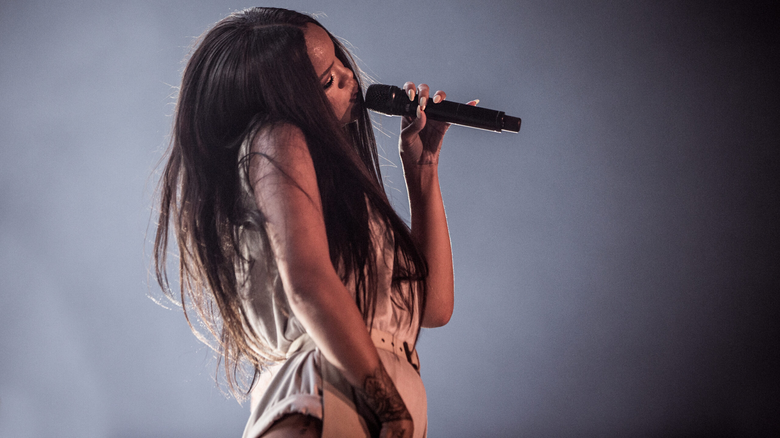 rihanna4